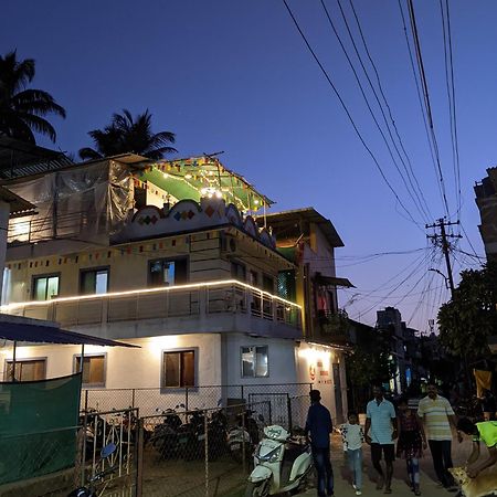 Awaara Backpackers Hostel, Alībāg Exteriér fotografie