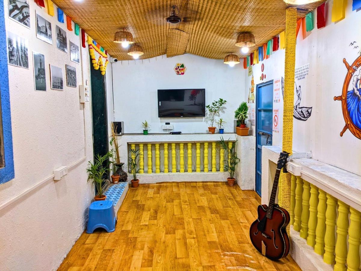 Awaara Backpackers Hostel, Alībāg Exteriér fotografie